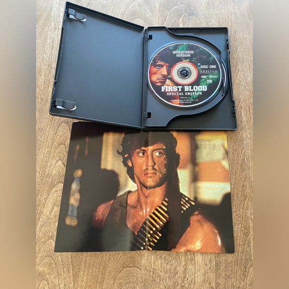 DVD First Blood (1982) Special Edition with Sylvester Stallone - Picture 4 of 5